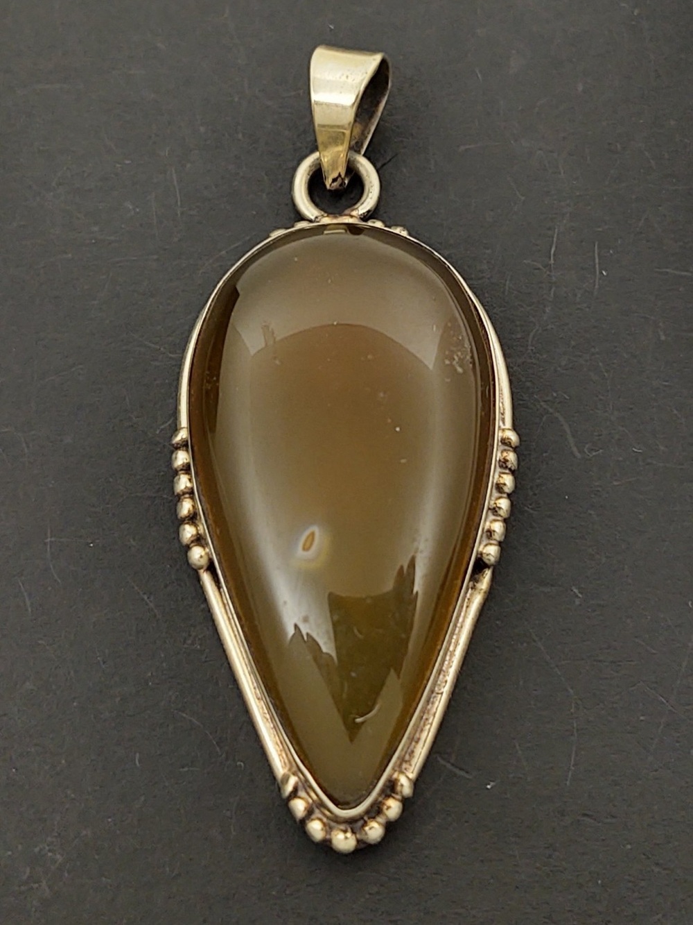 Sterling Silver Vintage Teardrop Carnelian Pendant - Elegant Women's Jewelry